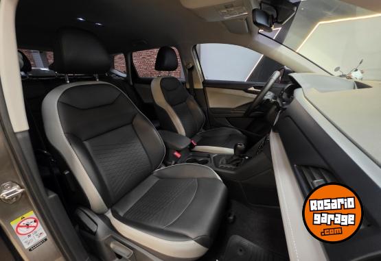 Autos - Volkswagen TAOS COMFORTLINE 1.4T 2025 Nafta 10000Km - En Venta