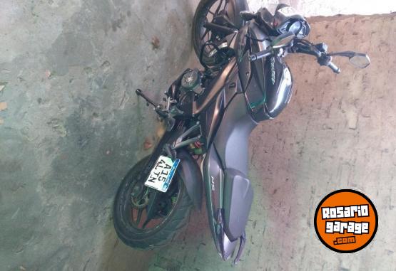 Motos - Bajaj Rouser 200 ns 2022 Nafta 31000Km - En Venta