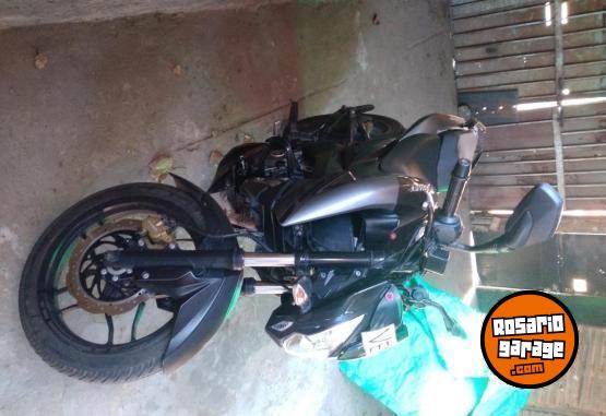 Motos - Bajaj Rouser 200 ns 2022 Nafta 31000Km - En Venta
