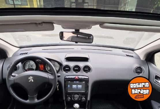 Autos - Peugeot 308 Nav 2015 Nafta 78000Km - En Venta