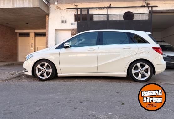 Autos - Mercedes Benz B200 2013 Nafta 112000Km - En Venta