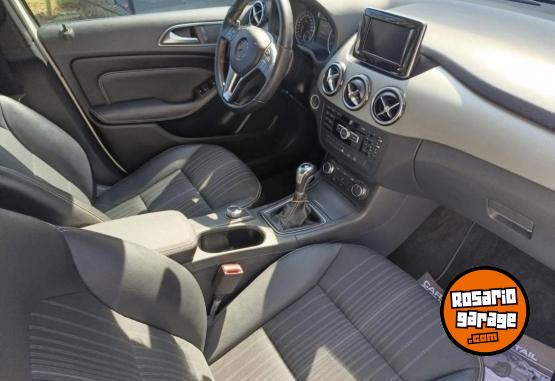 Autos - Mercedes Benz B200 2013 Nafta 112000Km - En Venta