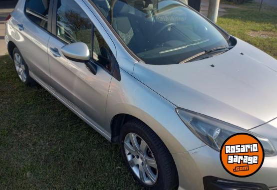 Autos - Peugeot Active 2018 Nafta 70000Km - En Venta
