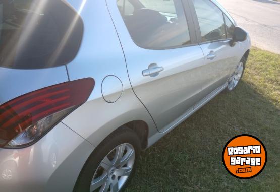 Autos - Peugeot Active 2018 Nafta 70000Km - En Venta