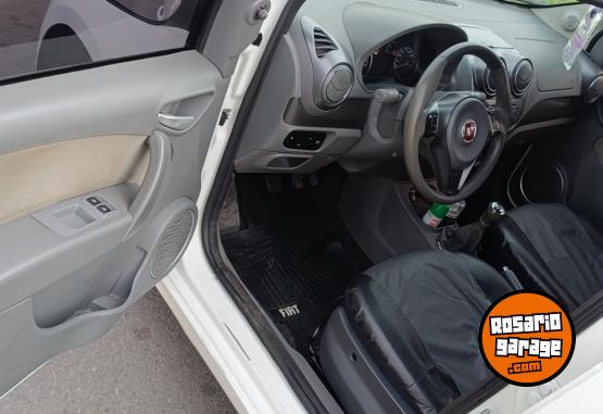 Autos - Fiat Palio Essence 1.6 2015 GNC 124000Km - En Venta