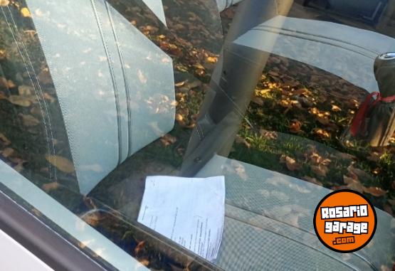 Utilitarios - Fiat Qubo din�mic 2012 Nafta 220Km - En Venta