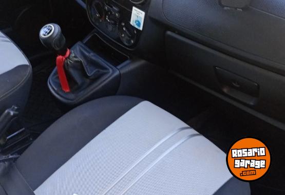 Utilitarios - Fiat Qubo din�mic 2012 Nafta 220Km - En Venta