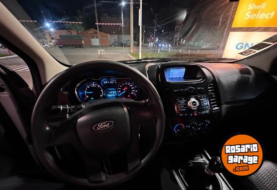 Camionetas - Ford Ranger 2013 Diesel 252000Km - En Venta