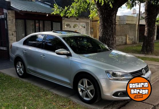 Autos - Volkswagen VENTO LUXURY 2.5 2012 Nafta 144000Km - En Venta