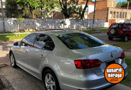 Autos - Volkswagen VENTO LUXURY 2.5 2012 Nafta 144000Km - En Venta