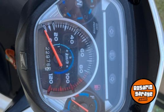 Motos - Honda Wave 2021 Nafta 23000Km - En Venta