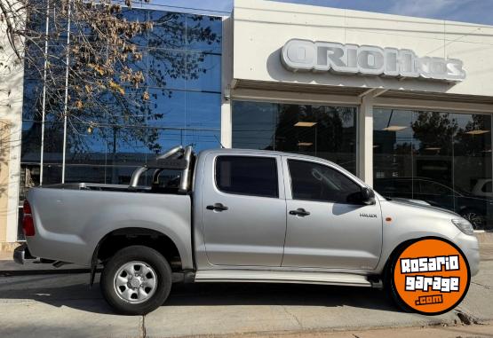 Camionetas - Toyota HILUX D/C 2.5 TDI DX PACK 2015 Diesel 251000Km - En Venta
