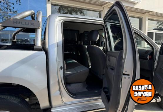 Camionetas - Toyota HILUX D/C 2.5 TDI DX PACK 2015 Diesel 251000Km - En Venta