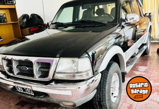 Camionetas - Ford Ranger 2.8 doble cabi 4x4 2004 Diesel 241000Km - En Venta