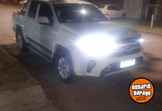 Camionetas - Volkswagen Amarok v6 2025 Diesel 10500Km - En Venta