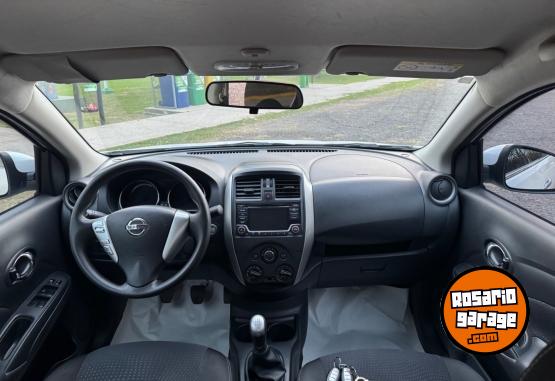 Autos - Nissan Versa 2018 Nafta 118Km - En Venta