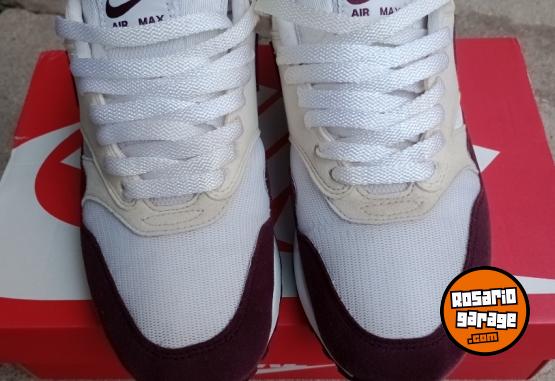 Indumentaria - Zapatillas Nike Air Max 1 talle 41.5 - 9us - En Venta