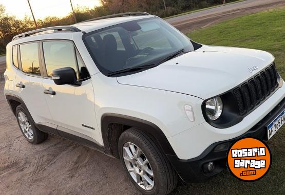 Camionetas - Chrysler Jeep RENEGADE 2022 Nafta 67000Km - En Venta
