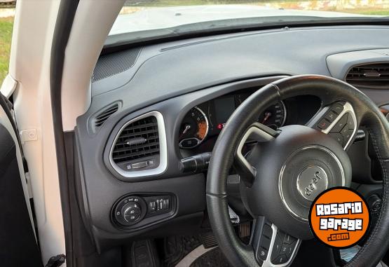Camionetas - Chrysler Jeep RENEGADE 2022 Nafta 67000Km - En Venta