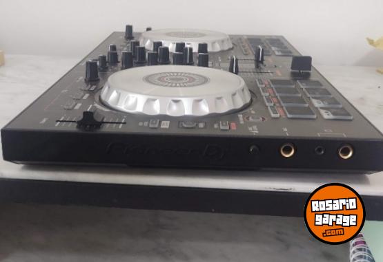 Instrumentos Musicales - VENDO CONSOLA PIONEER DJ SB2 - En Venta