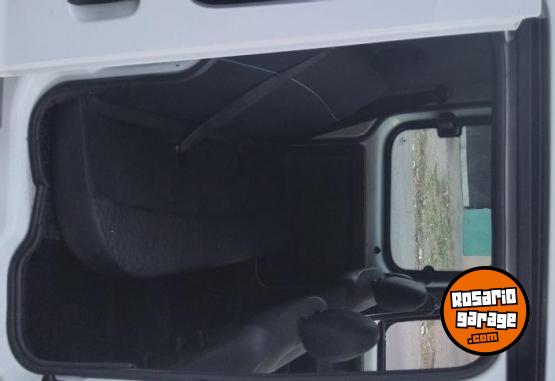 Utilitarios - Renault Kangoo 2016 Nafta 188000Km - En Venta
