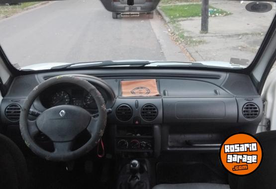 Utilitarios - Renault Kangoo 2016 Nafta 188000Km - En Venta