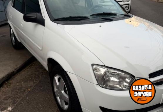 Autos - Chevrolet Corsa classic 2016 GNC 144000Km - En Venta