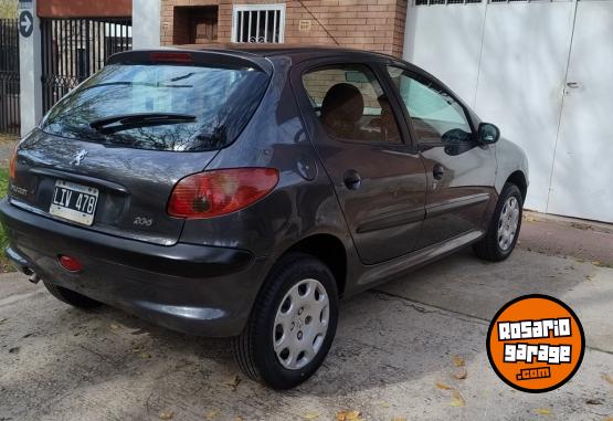 Autos - Peugeot 206 generaci�n plus 1.4 2012 Nafta 88000Km - En Venta