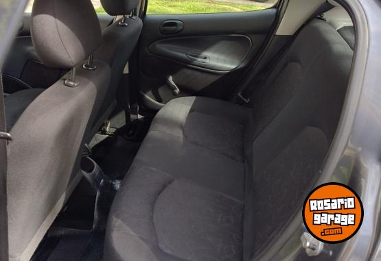 Autos - Peugeot 206 generaci�n plus 1.4 2012 Nafta 88000Km - En Venta
