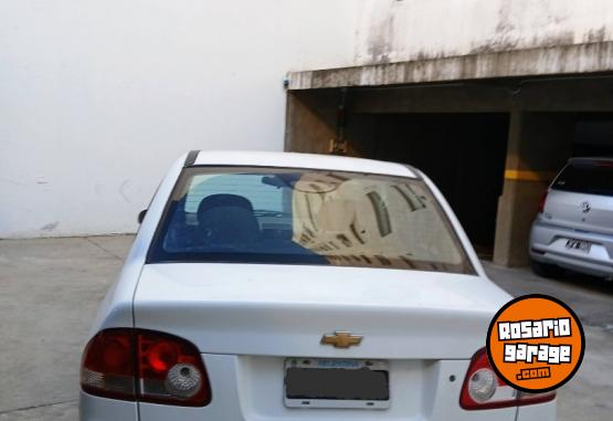 Autos - Chevrolet CLASSIC 2015 Nafta 97600Km - En Venta