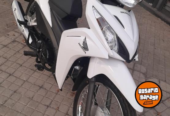Motos - Honda Wave 2024 Nafta 2900Km - En Venta