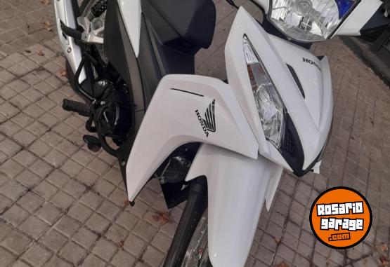 Motos - Honda Wave 2024 Nafta 2900Km - En Venta