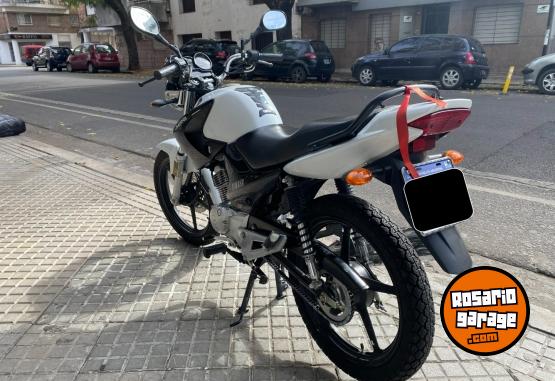Motos - Yamaha YBR 125 2020 Nafta 10200Km - En Venta