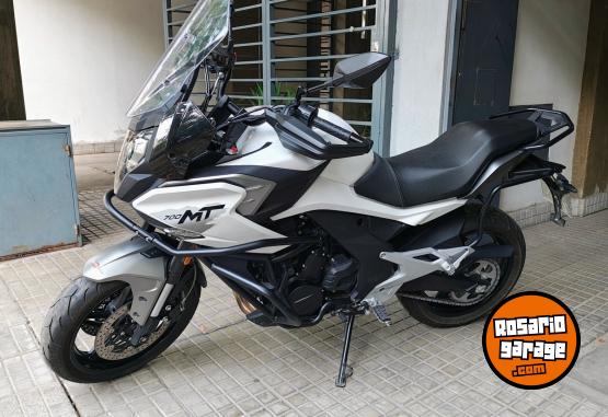 Motos - CF Cf 700 mt 2025 Nafta 4300Km - En Venta