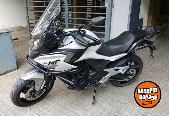 Motos - CF Cf 700 mt 2025 Nafta 4300Km - En Venta