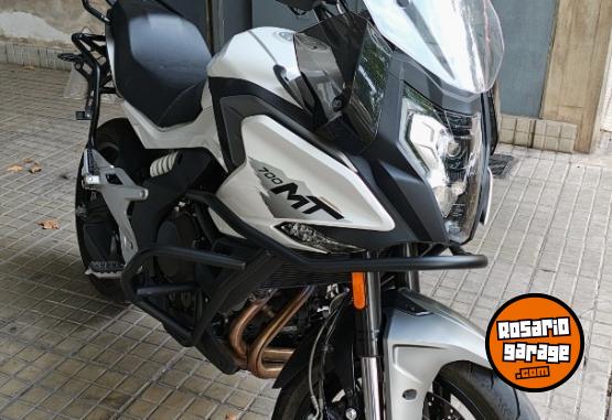 Motos - CF Cf 700 mt 2025 Nafta 4300Km - En Venta