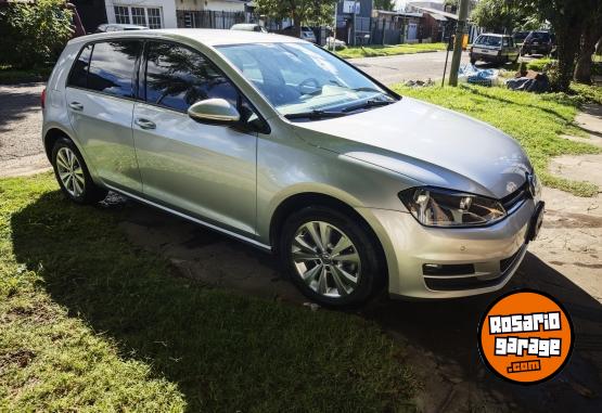 Autos - Volkswagen Golf  TSI comfortline DSG 2016 Nafta 145000Km - En Venta