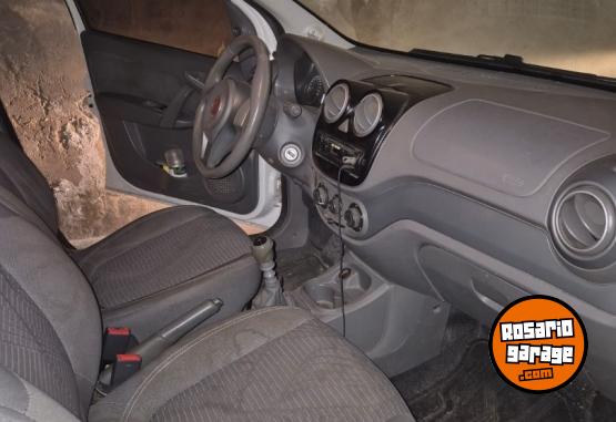 Autos - Fiat Palio Atractive 1.4 2013 GNC 139000Km - En Venta