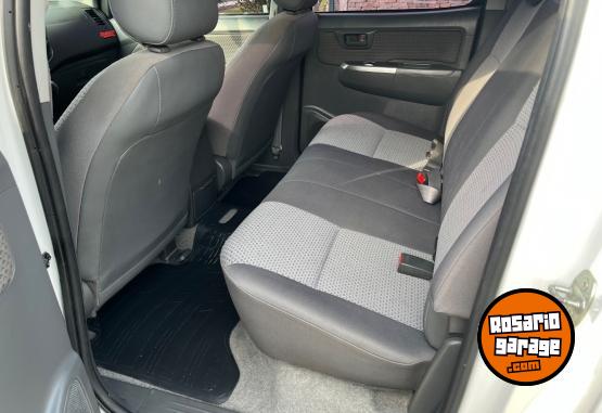 Camionetas - Toyota Hilux 2015 Diesel 270000Km - En Venta
