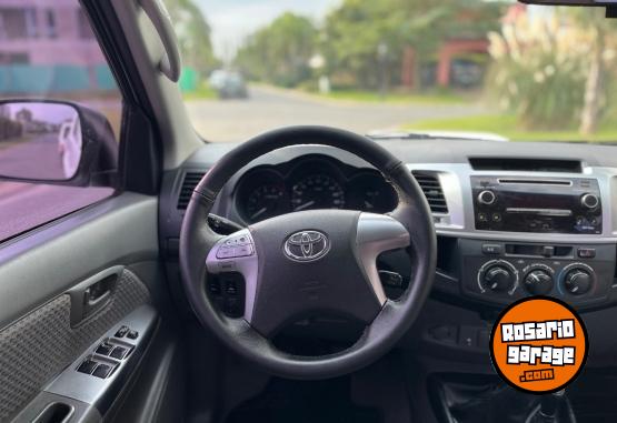 Camionetas - Toyota Hilux 2015 Diesel 270000Km - En Venta