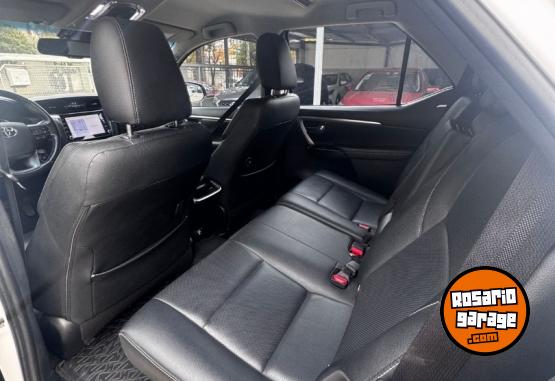 Camionetas - Toyota SW4 SRX 2.8 4x4 AT 2021 Diesel 120000Km - En Venta