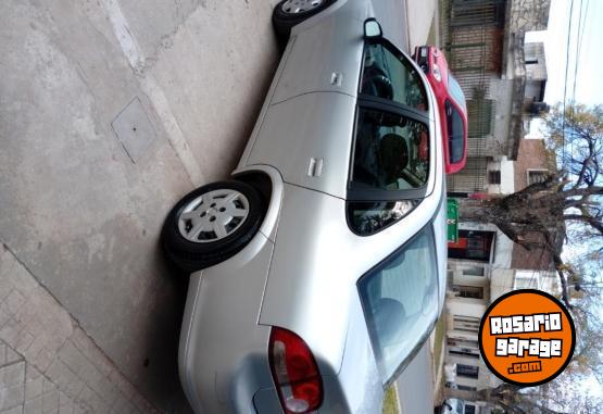 Autos - Chevrolet Corsa 2014 GNC 148000Km - En Venta