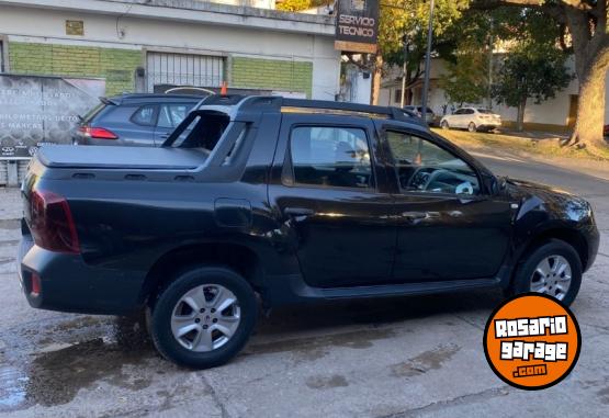 Camionetas - Renault Duster Oroch  Dynamique 2016 Nafta 126000Km - En Venta