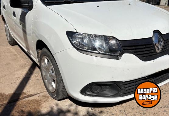 Autos - Renault Logan 2019 Nafta 53000Km - En Venta