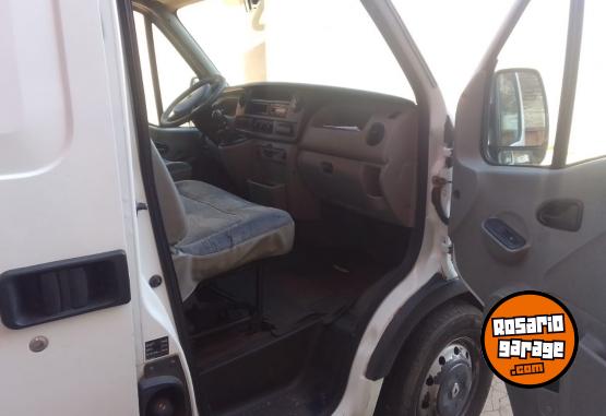 Utilitarios - Renault M�ster dci 120 2011 Diesel 111111Km - En Venta