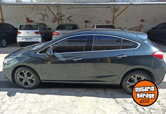 Autos - Chevrolet CRUZE LTZ + PLUS 2017 Nafta 97000Km - En Venta