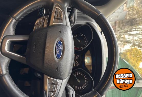 Autos - Ford Focus 2.0 Se Plus 2015 Nafta 128000Km - En Venta