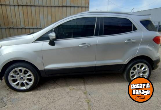 Camionetas - Ford Ecosport 2018 Nafta 39000Km - En Venta
