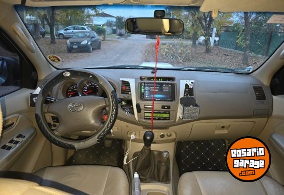 Camionetas - Toyota Hilux SW4 2008 Diesel 310000Km - En Venta