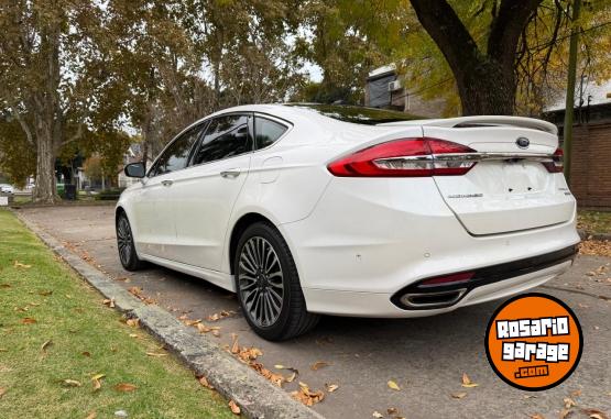 Autos - Ford Mondeo titanium 2018 Nafta 108000Km - En Venta
